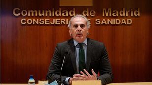 Escudero pide "más vacunas" y señala que la vacunación masiva se haría en "espacios permanentes"