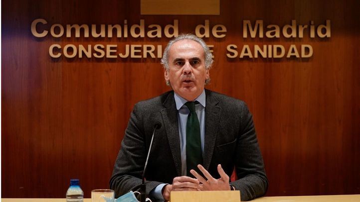 El consejero de Sanidad, Enrique Ruiz Escudero