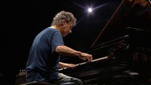 Adiós al mítico Chick Corea, el más libre y 'español' de los músicos de jazz