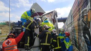 Herido un conductor en la M-50 por el choque de dos camiones