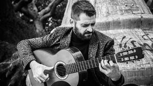 El guitarrista José Almarcha presenta 'Alejandra', su disco "más íntimo y personal"