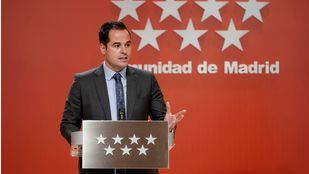 Aguado culpa al Gobierno central de la decisión de Galicia de multar a quienes no se vacunen