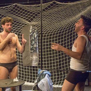 Reposiciones teatrales: ‘Pánico’ y ‘Here comes your man’