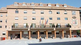 Toda la Corporación municipal de Móstoles, en cuarentena por el positivo de un concejal del PP