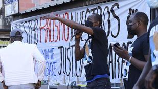 Lavapiés recuerda al mantero Mame Mbaye en el tercer aniversario de su muerte