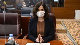Tercera encuesta de Madrid y mismo resultado: Ayuso ganará, pero necesitará de Vox para poder gobernar