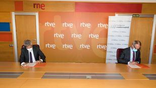 RNE y la Fundación Montemadrid renuevan su apoyo a la joven poesía española