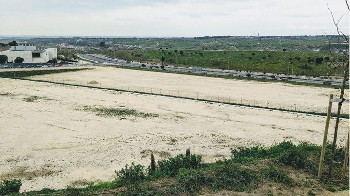 Parcela donde se ubicará el IES Blanca Fernández Ochoa de Montecarmelo
