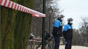 El Retiro y otros parques mantendrán balizadas varias zonas esta tarde