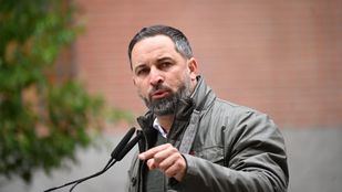 Vox critica a PSOE y al "puñal naranja" de Cs por poner "en peligro" a Madrid y que pueda gobernar un "criminal"