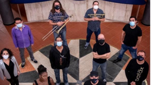 Patax se funde con los Beatles en un concierto en streaming en Escenario Virtual