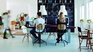 Tras un año de pandemia, aumenta el uso de los servicios de atención al cliente y la compra on-line