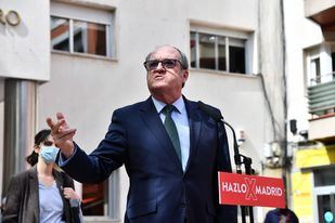 Gabilondo promete crear una cátedra del pueblo gitano y un plan de prevención de enfermedades de trasmisión sexual