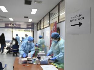 Madrid mantiene una alta presión hospitalaria por Covid y sigue con más de 2.000 nuevos positivos diarios