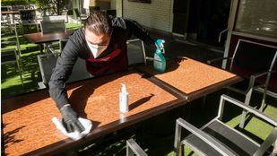 La EPA muestra un descenso de 65.800 personas en paro en el primer trimestre