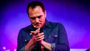 Ismael Serrano compone 'Un nuevo futuro', canción en apoyo a Unidas Podemos