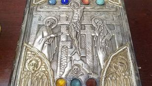 Recuperados tres valiosos objetos religiosos sustraídos de una parroquia