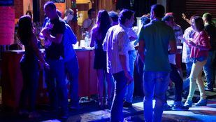 Madrid mantiene suspendida la actividad de discotecas pero les permitirá sacar terrazas