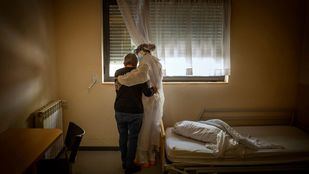 'Archivo Covid': la pandemia a través de los objetivos de 385 fotoperiodistas