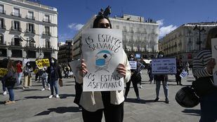 La Enfermería reclama mejores condiciones y un reconocimiento a su labor en el día de la profesión