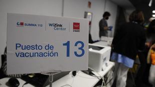 Docente de 62 años con patologías crónicas y sin inmunizar reclama su vacuna