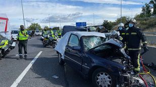 Dos fallecidos en un accidente múltiple en la M-50