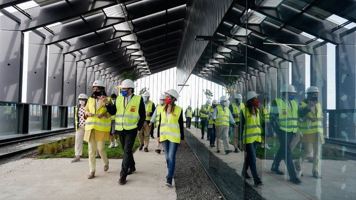 David Pérez, consejero de vivienda y transporte de la Comunidad de Madrid, visita las obras de la nueva sede de Metro de Madrid