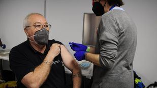 Madrid arranca la fase piloto del sistema de autocitación para vacunarse con 11.000 peticiones