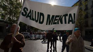 El impacto de la pandemia en menores "satura y desborda" las listas de espera de salud mental