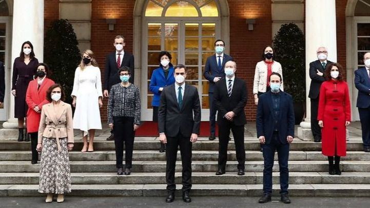 ¿Se viene una crisis de Gobierno?: Sánchez estaría planificándola tras los indultos y lo peor de la pandemia