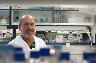 PREMIO MADRID A LA INICIATIVA CIENCIA E INVESTIGACIÓN | Mariano Esteban, virólogo e investigador de CSIC: "Invertir en I+D es más necesario que nunca"