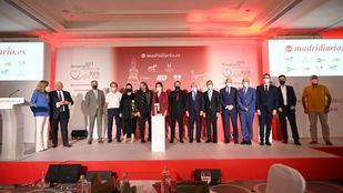 Camela, Ayuso y Simón cierran la vuelta de los Premios Madrid