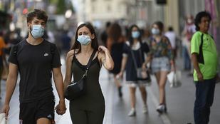Madrid, en riesgo medio-bajo por contagios de Covid
