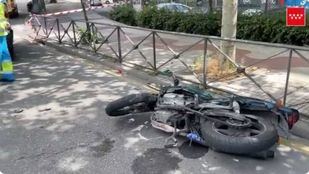 Herido grave un motorista al chocar con una furgoneta en Alcorcón