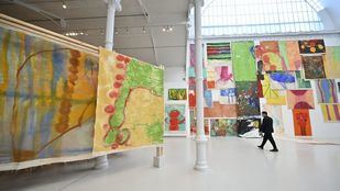 Vivian Suter y su oda a la naturaleza en el Reina Sofía