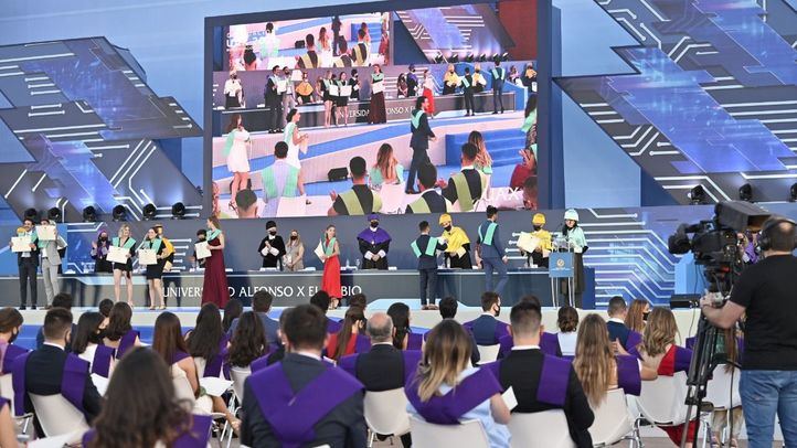 Graduación de la promoción 2021 de UAX