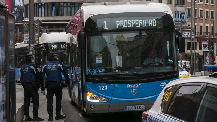 Autobuses de la EMT en Gran Vía.