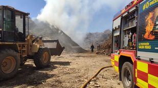 Arde una planta de compostaje en San Sebastián de los Reyes sin registrar heridos