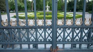 El viento restringe el acceso a zonas de El Retiro y otros parques