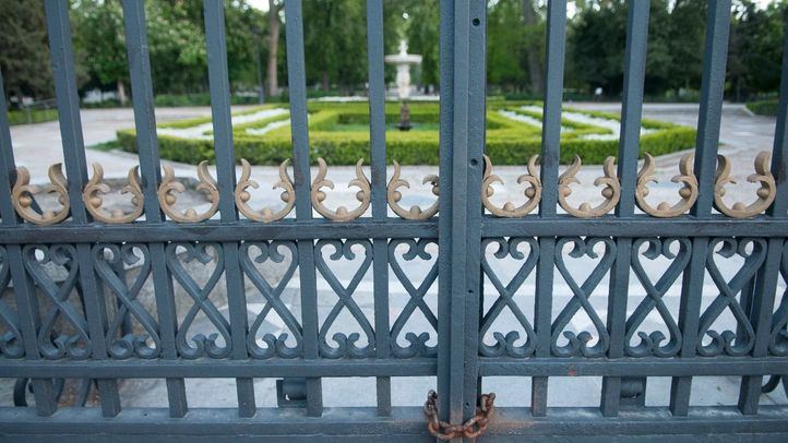 El viento restringe el acceso a zonas de El Retiro y otros parques