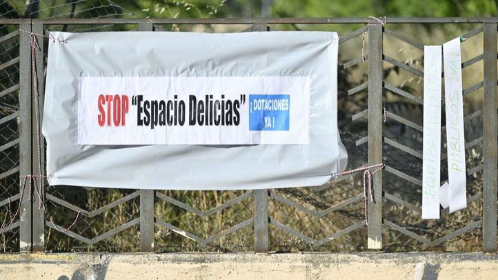 Protesta de los vecinos contra el Espacio Delicias