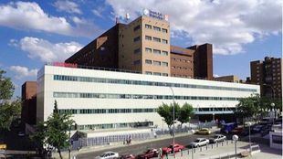 El Hospital de Móstoles suspende las cirugías no urgentes por la saturación de las UCI's
