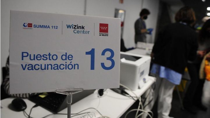 Comienza la vacunación contra la Covid-19 en el WiZink Center