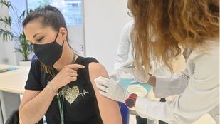 La Comunidad de Madrid plantea ofrecer la vacunación sin cita previa