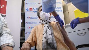 La Comunidad niega que priorizase la vacunación en centros religiosos