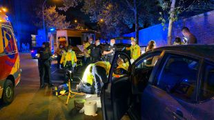 Un hombre sufre la amputación de una pierna tras ser embestido por un coche