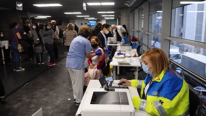 Madrid reorganiza sus puntos de vacunación