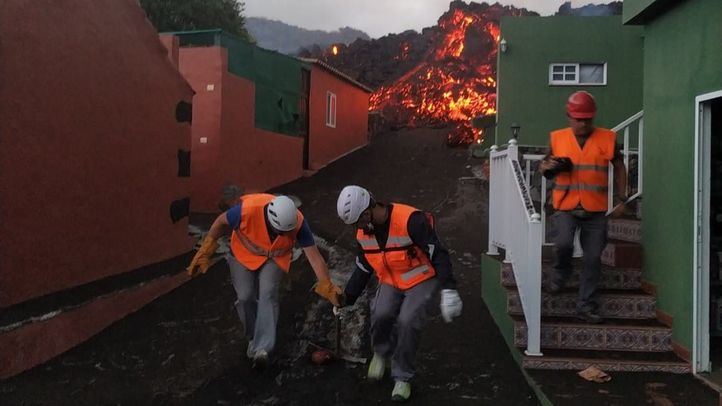 Los gases tóxicos del volcán de La Palma pueden llegar este viernes a la Península