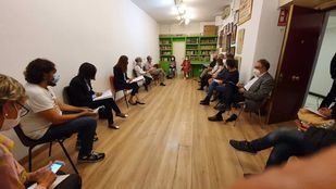 Afectados por el ruido de las terrazas piden ayuda a la delegada del Gobierno