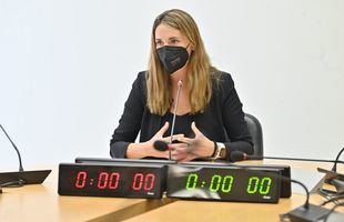 Mar Espinar, sobre los plenos: "Se habla más de Cuba y Venezuela que de Usera"